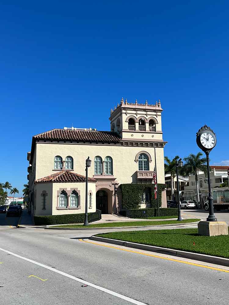 Town of Palm Beach Town Hall